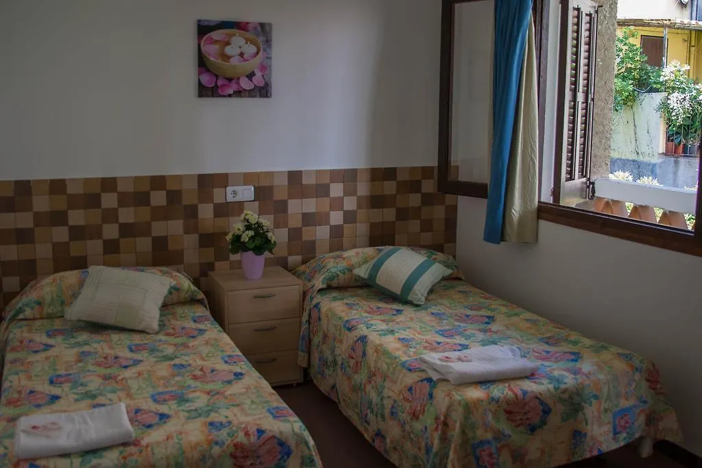 Hotel Planas Lloret de Mar 0*,